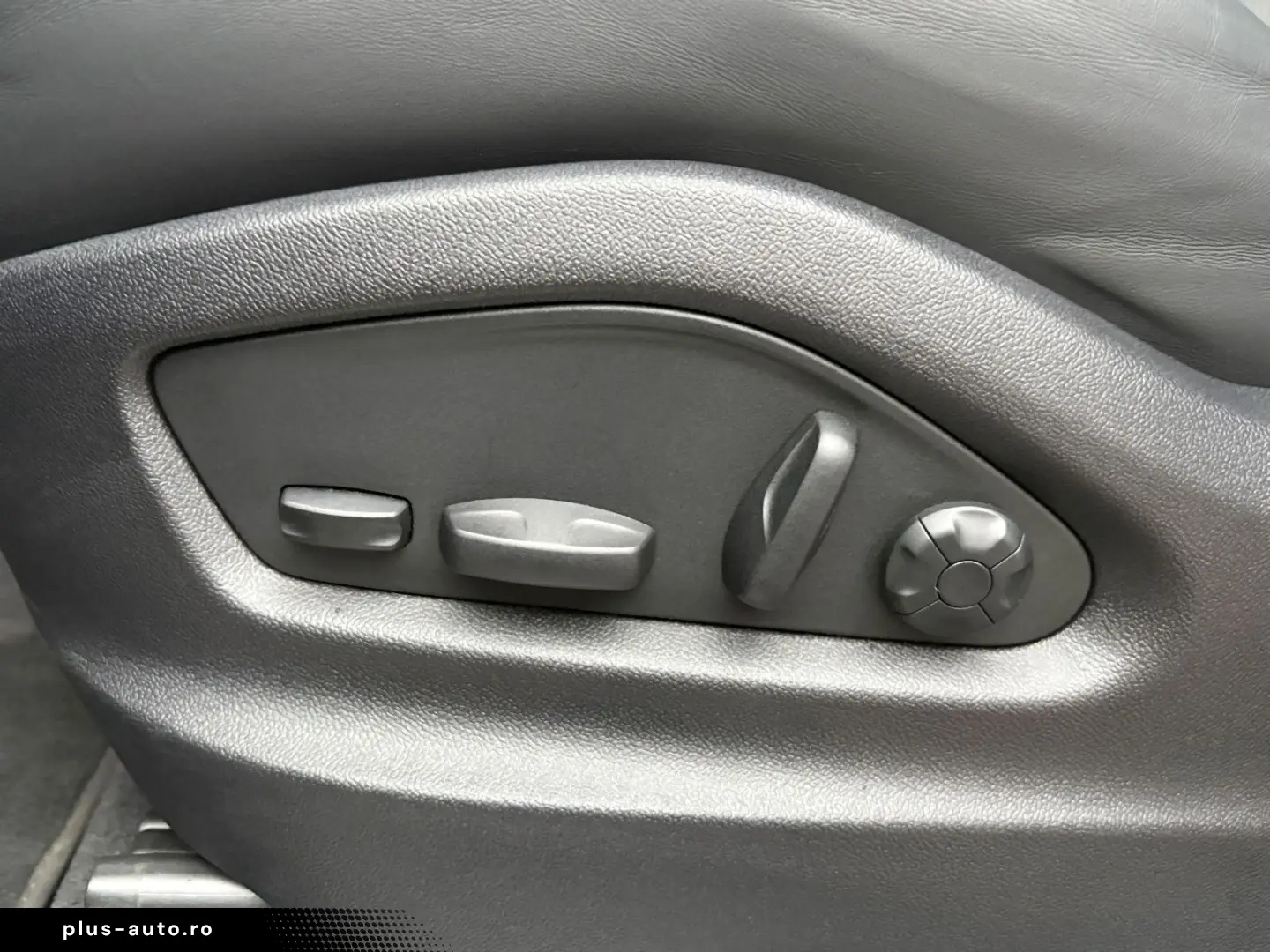 PORSCHE Cayenne E-Hy Platinum HUD 360  BOSE ACC MJ23