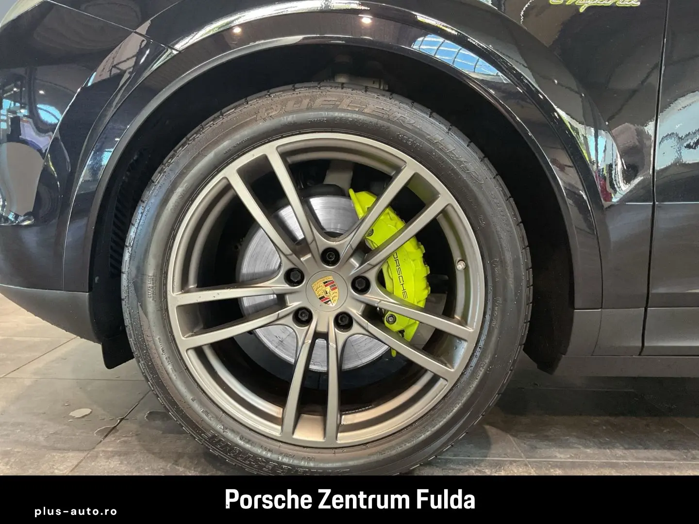 PORSCHE Cayenne E-Hybrid BOSE Panoramadach LED-Matrix