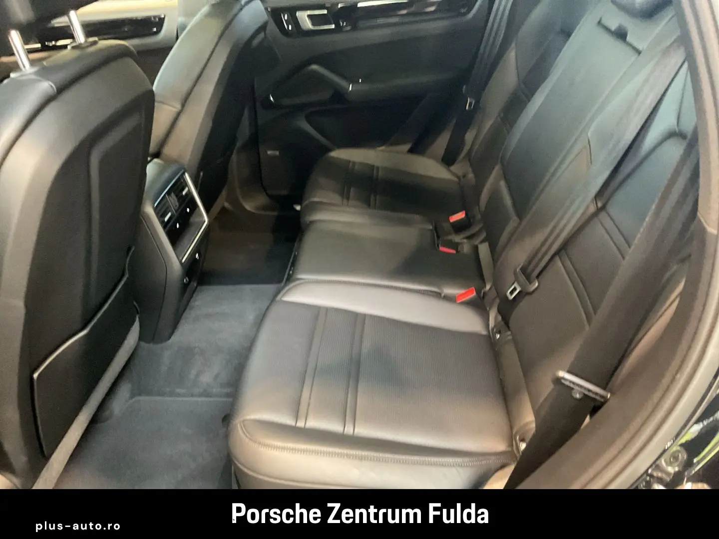 PORSCHE Cayenne E-Hybrid BOSE Panoramadach LED-Matrix