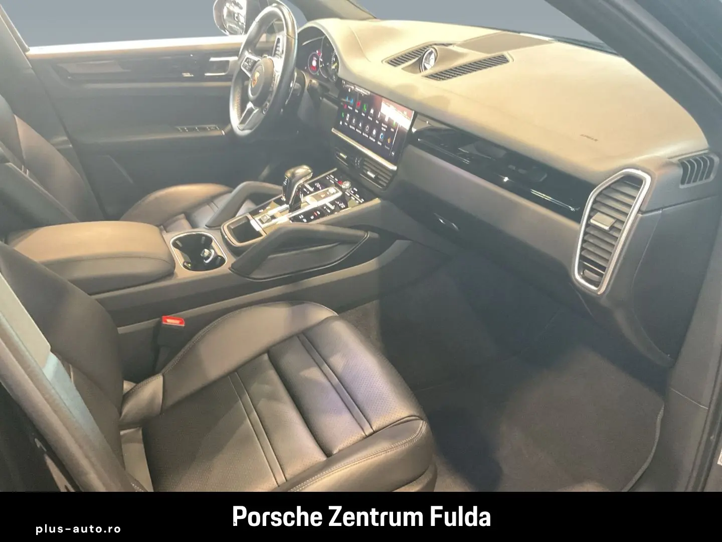 PORSCHE Cayenne E-Hybrid BOSE Panoramadach LED-Matrix