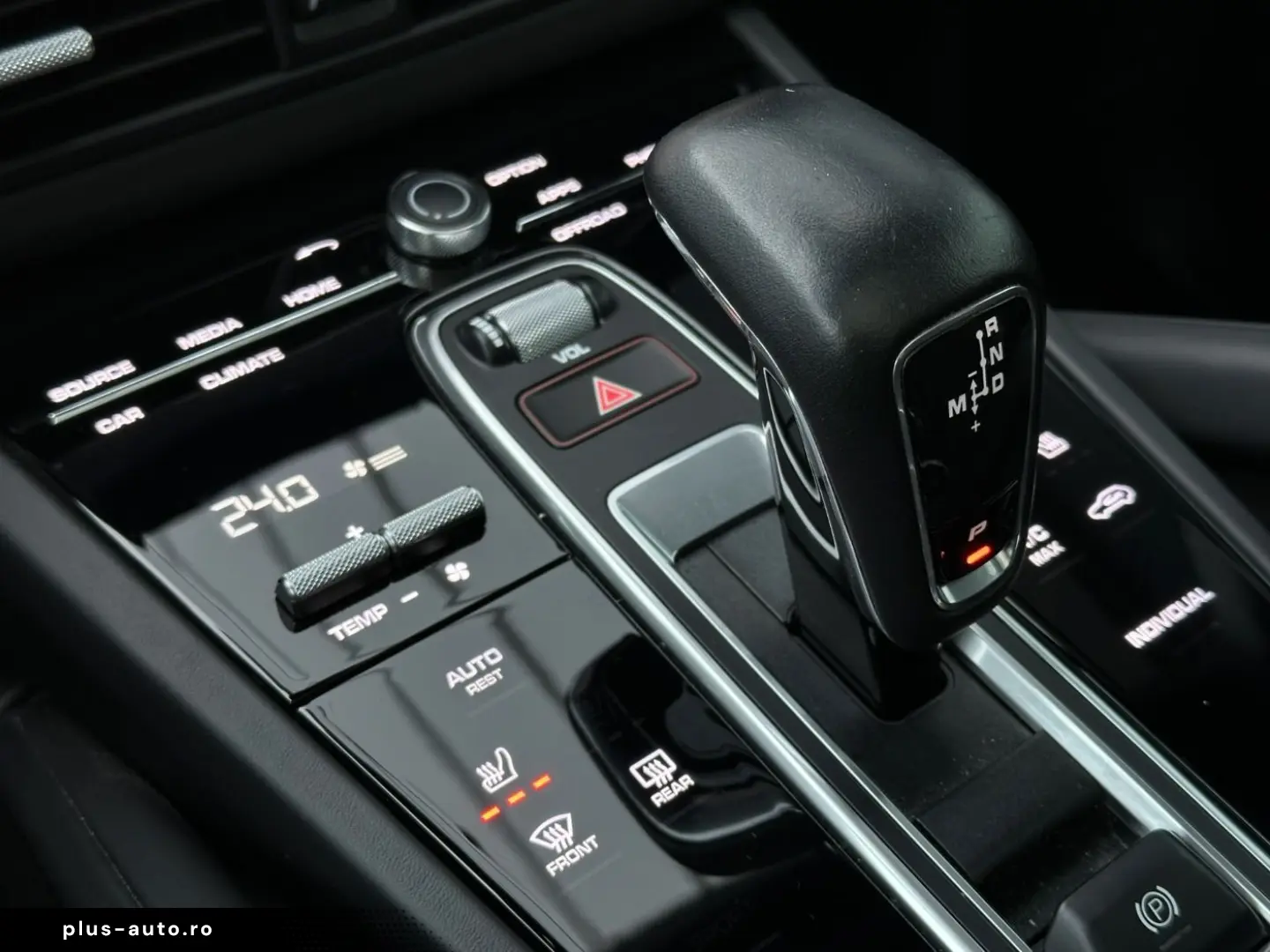 PORSCHE Cayenne E-Hybrid LED-Matrix Surround View