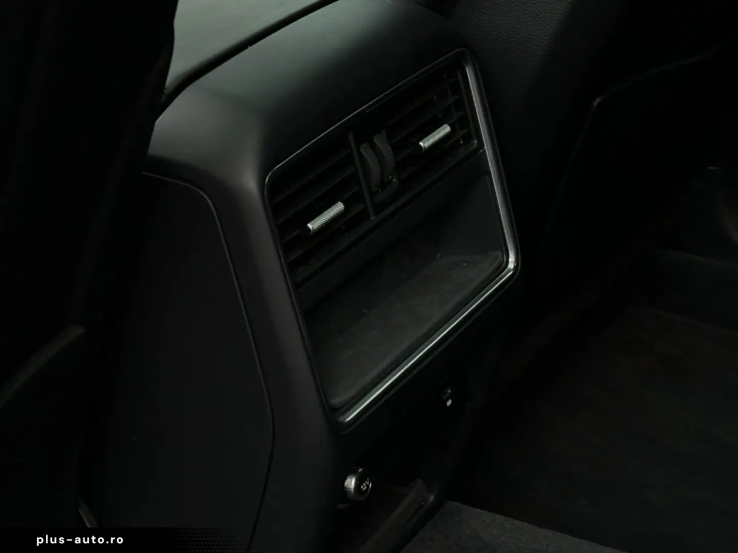 PORSCHE Cayenne E-Hybrid LED-Matrix Surround View