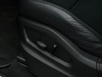 PORSCHE Cayenne E-Hybrid LED-Matrix Surround View