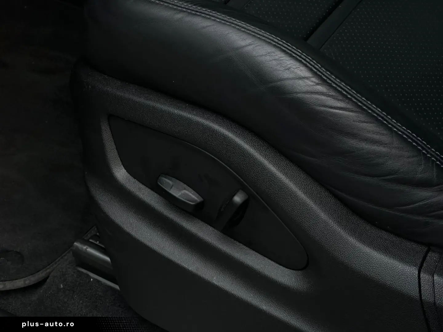 PORSCHE Cayenne E-Hybrid LED-Matrix Surround View