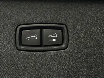 PORSCHE Cayenne E-Hybrid LED-Matrix Surround View