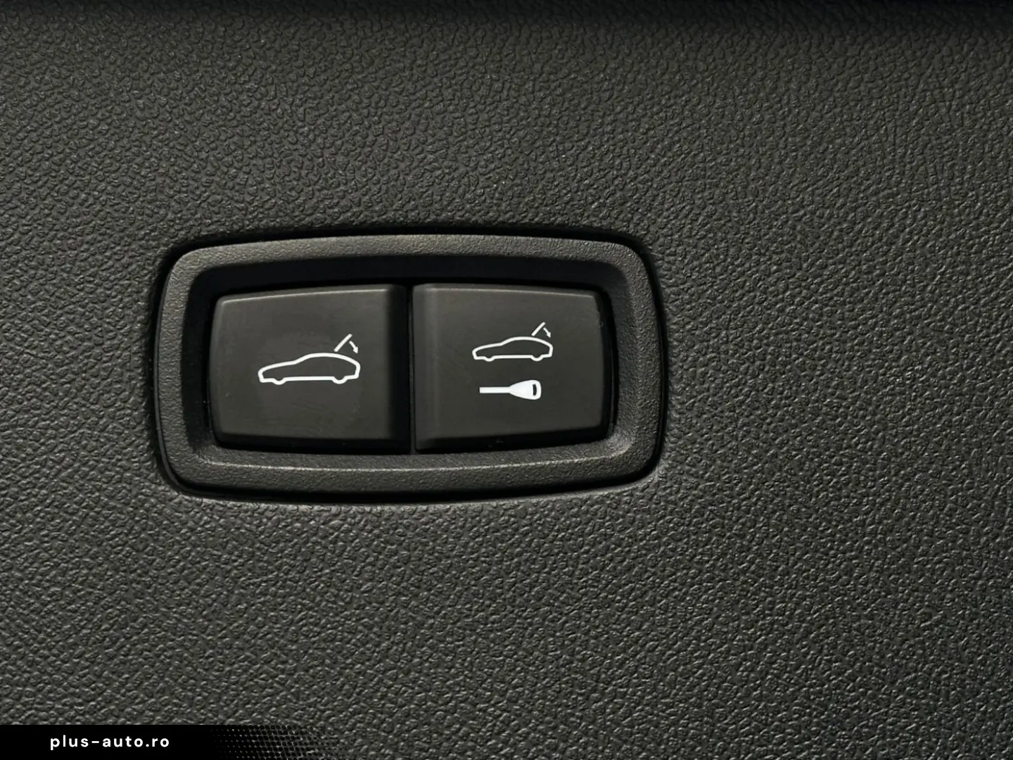 PORSCHE Cayenne E-Hybrid LED-Matrix Surround View