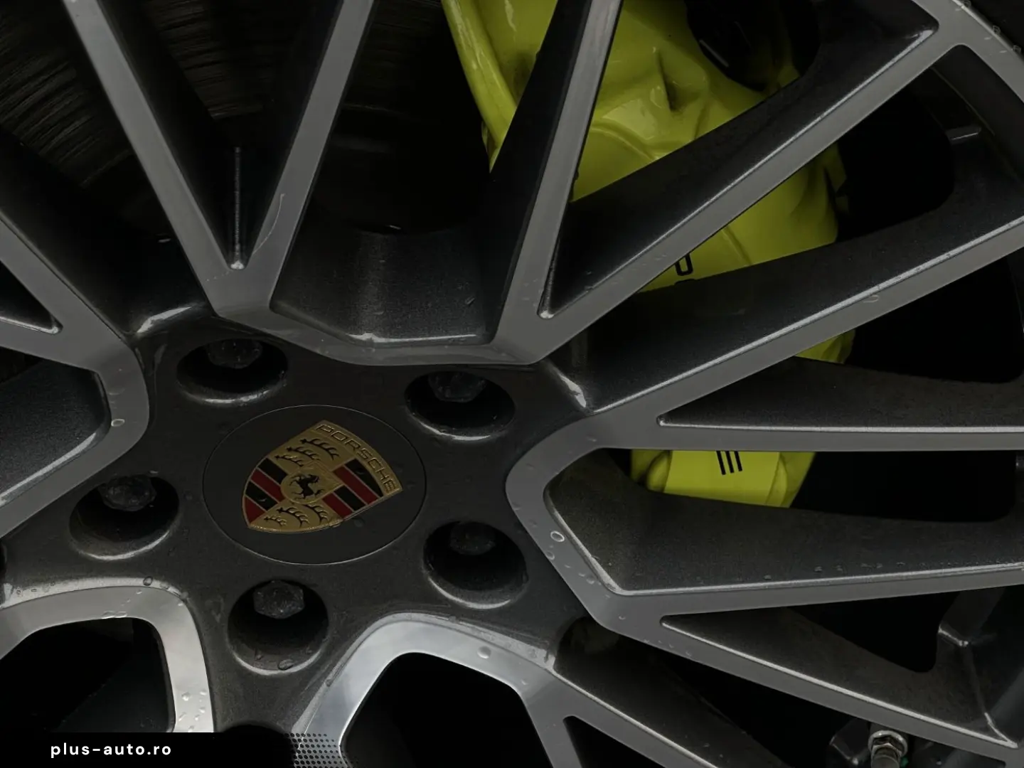 PORSCHE Cayenne E-Hybrid LED-Matrix Surround View