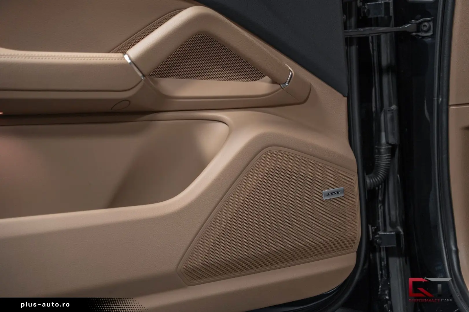 PORSCHE Cayenne E-Hyb PlatinumEdt 21  SportDesign Pano