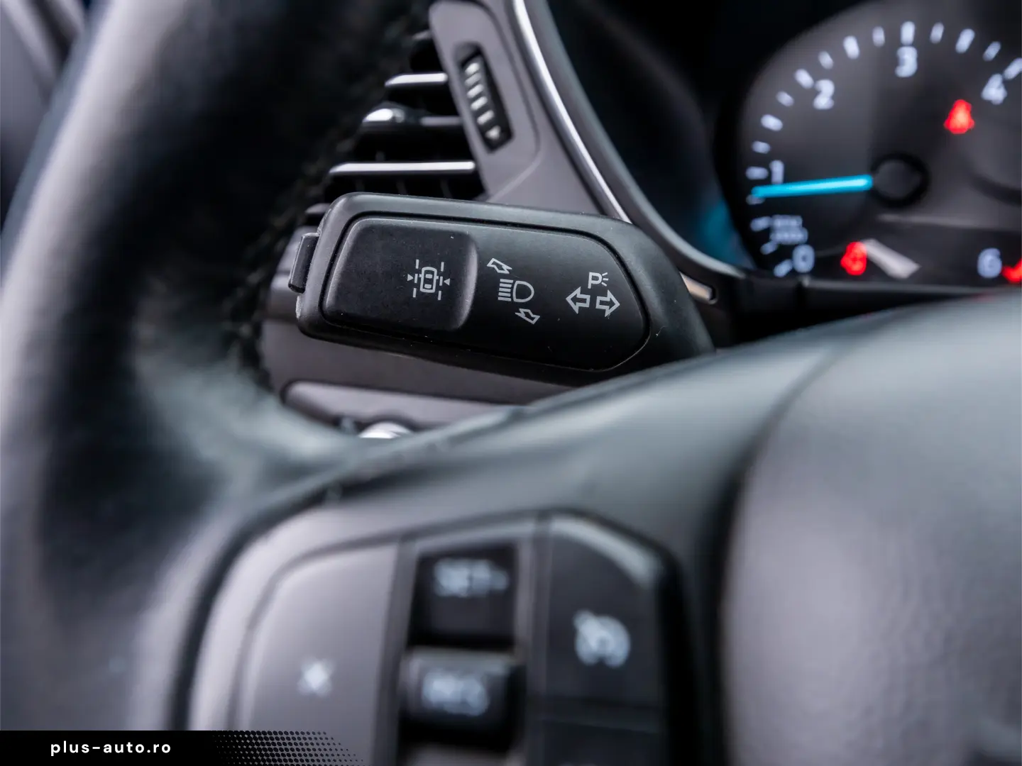 FORD KUGA 2.0 EcoBlue 190cp Diesel 4x4 TITANIUM 2020