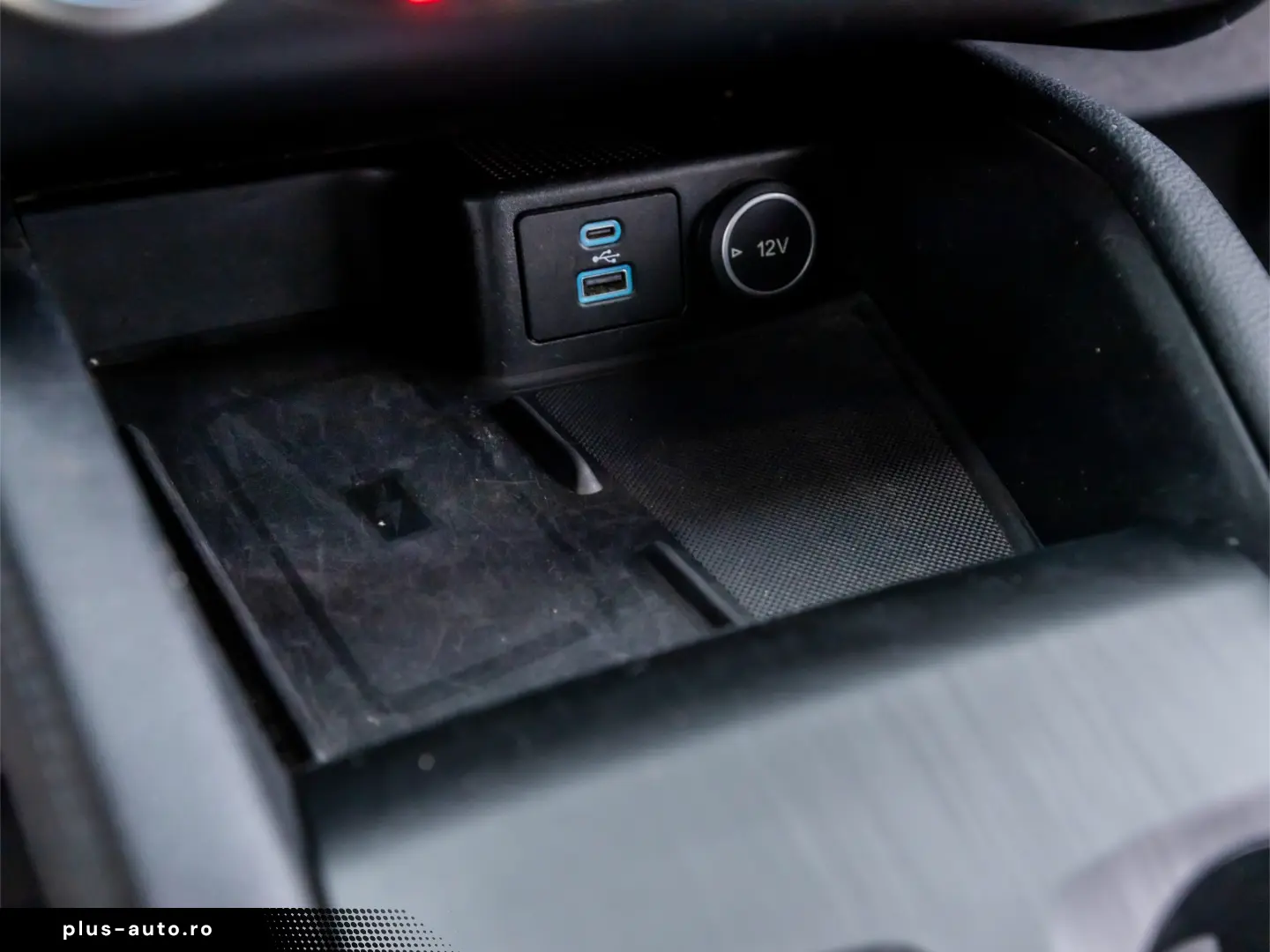 FORD KUGA 2.0 EcoBlue 190cp Diesel 4x4 TITANIUM 2020