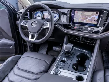 Volkswagen TOUAREG V6 - 3.0 TDI 231CP DSG 4Motion Atmosphere