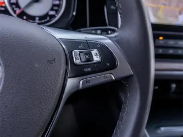 Volkswagen TOUAREG V6 - 3.0 TDI 231CP DSG 4Motion Atmosphere