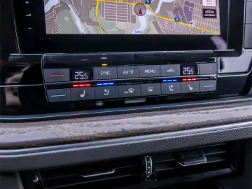 Volkswagen TOUAREG V6 - 3.0 TDI 231CP DSG 4Motion Atmosphere