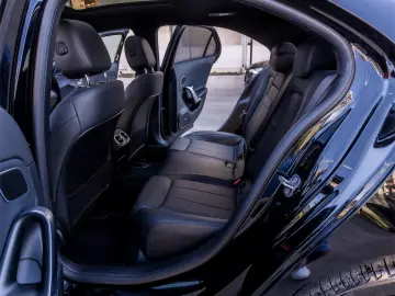 MERCEDES-BENZ A 250 e 8G-DCT Progressive 218cp Facelift