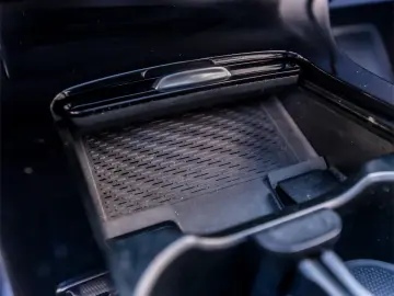 MERCEDES-BENZ A 250 e 8G-DCT Progressive 218cp Facelift