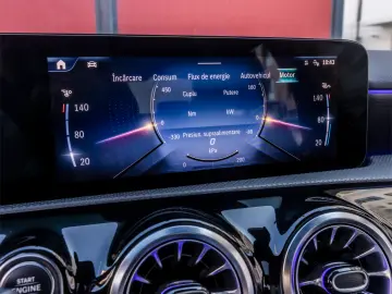 MERCEDES-BENZ A 250 e 8G-DCT Progressive 218cp Facelift