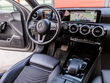 Mercedes A 180d 116 cp BUSINESS SOLUTION 7G - DCT