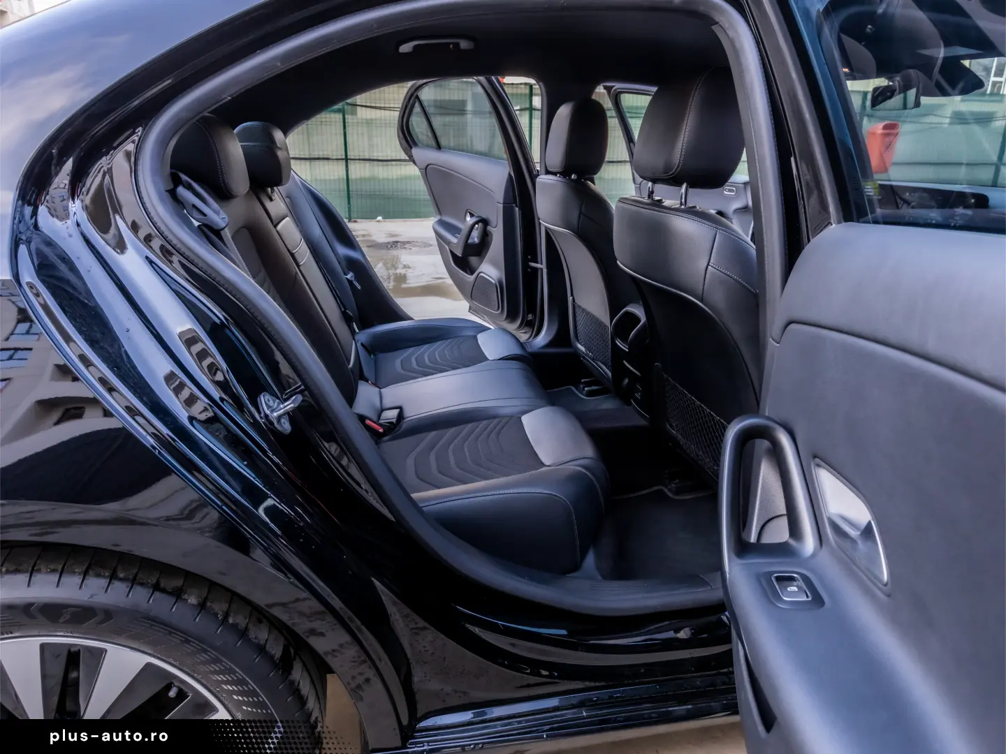 Mercedes A180 136 cp Cutie automata 7G - DCT 1.4 benzina