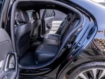 Mercedes A180 136 cp Cutie automata 7G - DCT 1.4 benzina