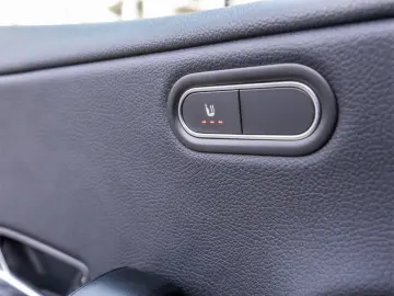 Mercedes A180 136 cp Cutie automata 7G - DCT 1.4 benzina