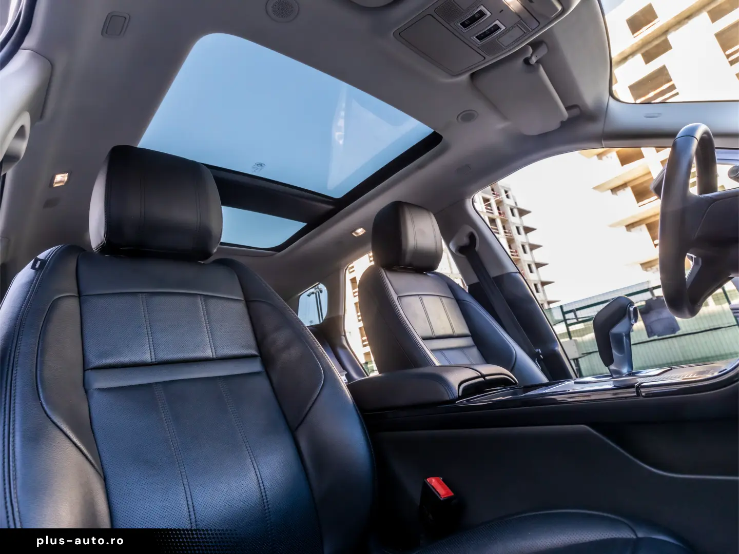 Range Rover Evoque P300 PHEV S 4x4 Plug-in Hybrid 309 cp