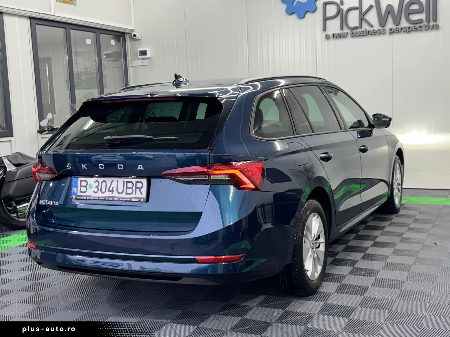 Skoda Octavia Combi 2.0 TDI DSG Ambition