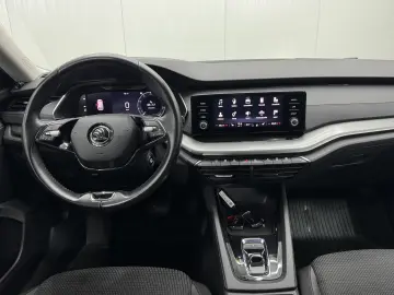 Skoda Octavia Combi 2.0 TDI DSG Ambition