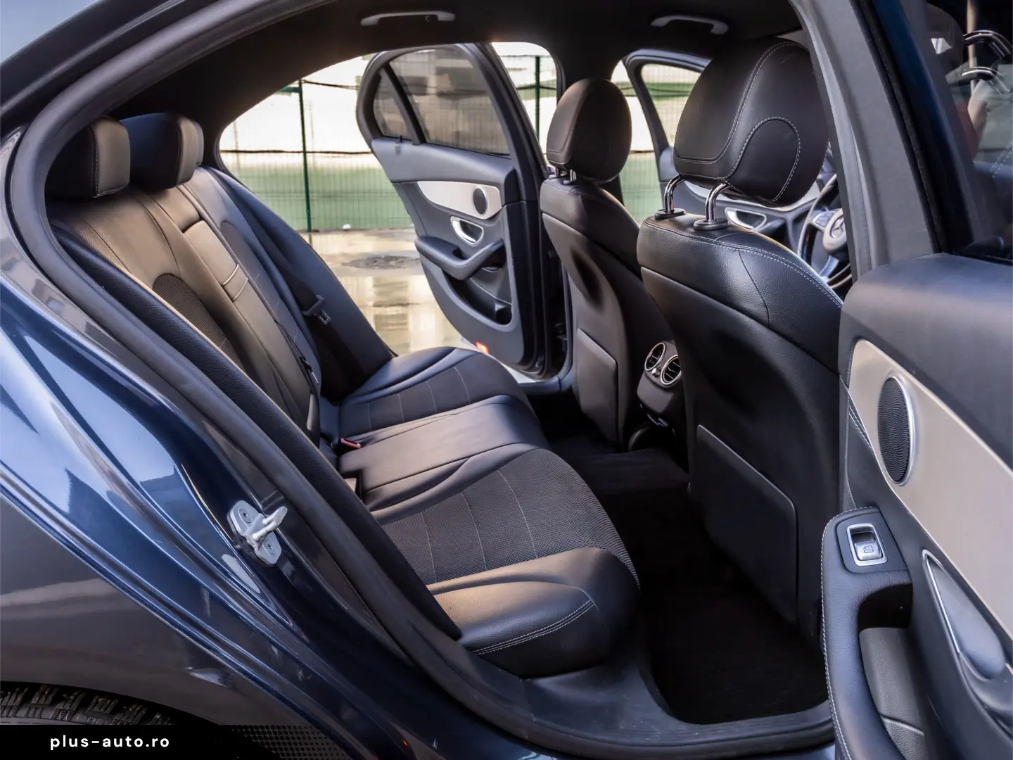 MERCEDES-BENZ C 220d BlueTEC 7G-TRONIC Avantgarde 170cp