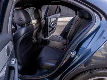 MERCEDES-BENZ C 220d BlueTEC 7G-TRONIC Avantgarde 170cp