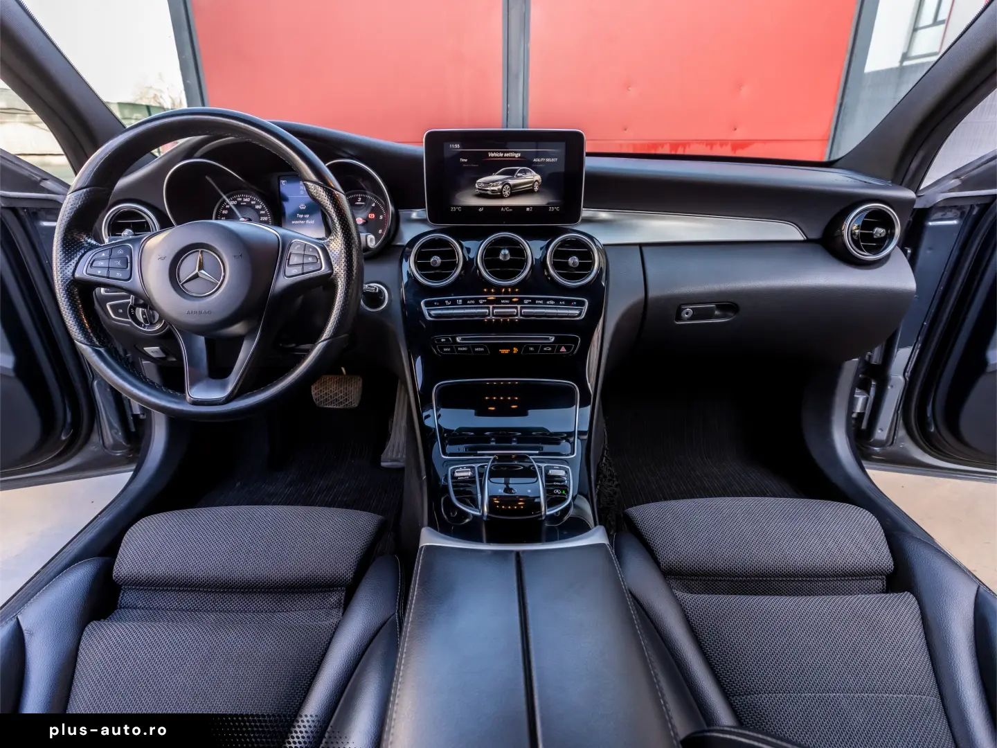 MERCEDES-BENZ C 220d BlueTEC 7G-TRONIC Avantgarde 170cp