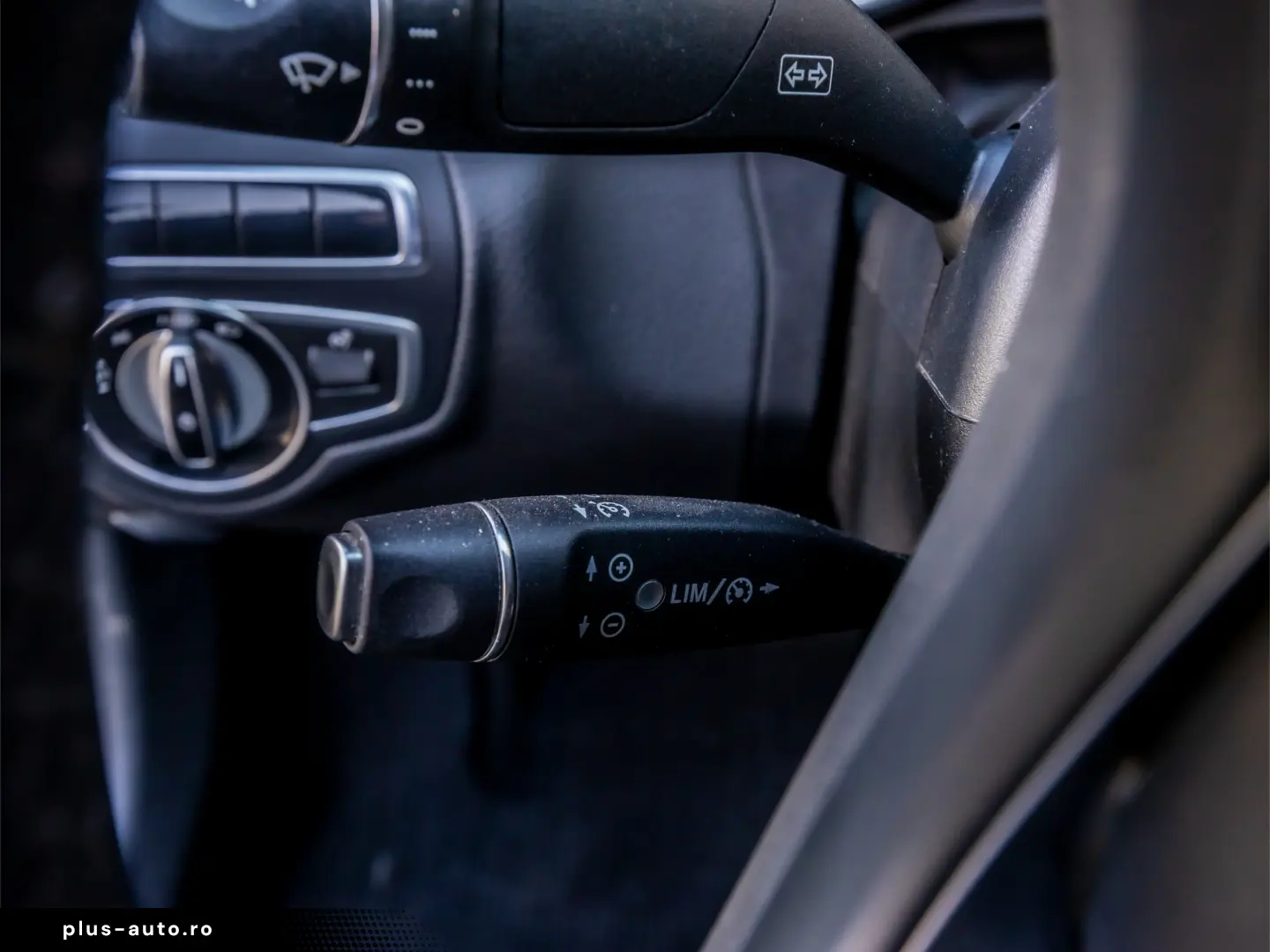 MERCEDES-BENZ C 220d BlueTEC 7G-TRONIC Avantgarde 170cp