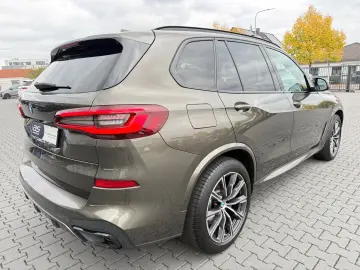 BMW X5 40xd MSport Individual 360 ACC HUD LASER DAB