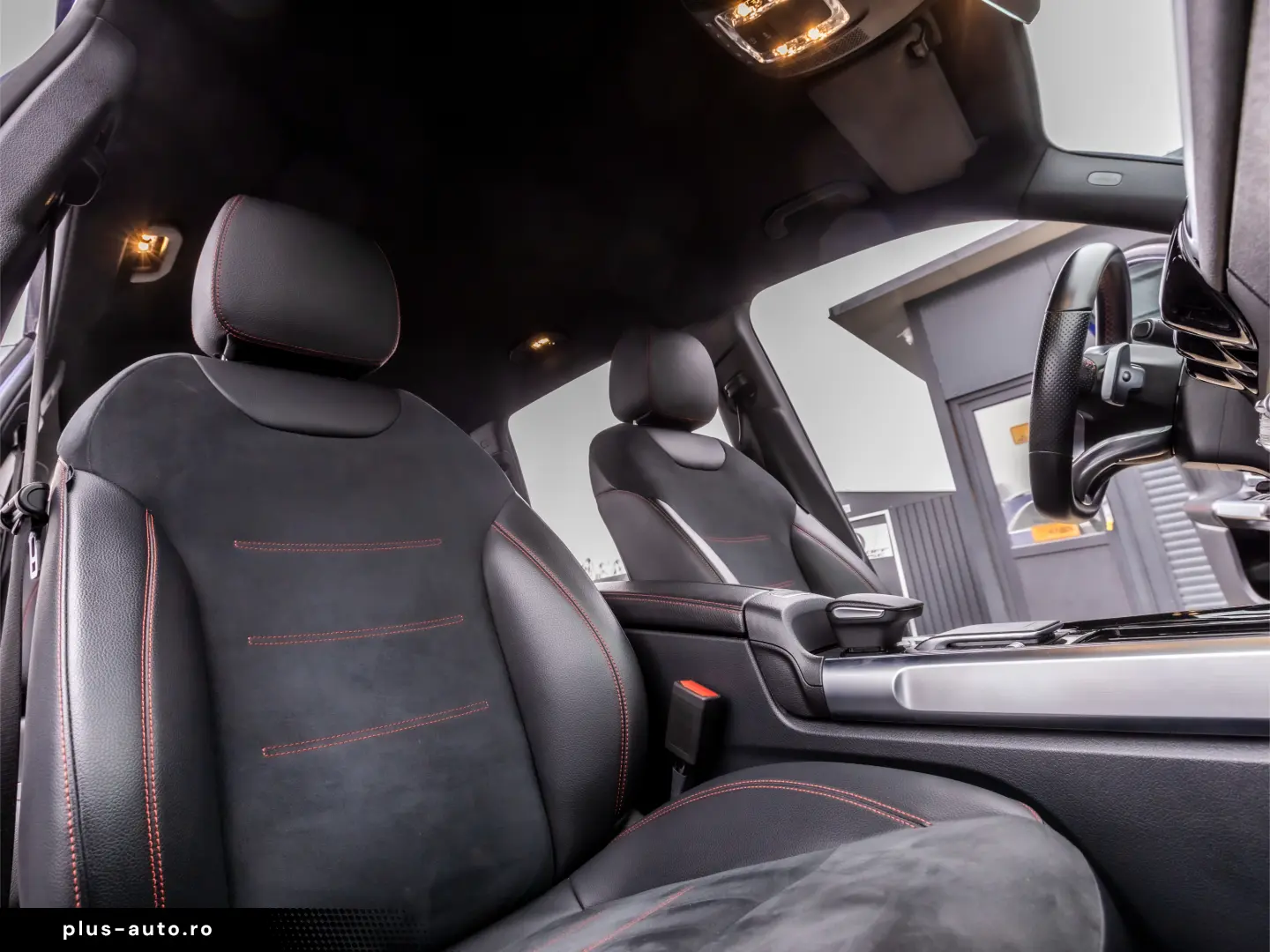 MERCEDES-BENZ GLB 200 4MATIC AMG Line 163CP 8G-DCT 2022