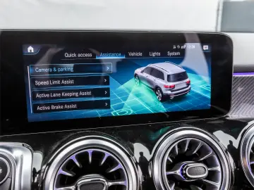 MERCEDES-BENZ GLB 200 4MATIC AMG Line 163CP 8G-DCT 2022