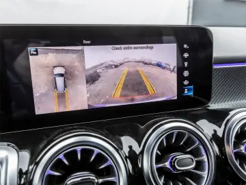 MERCEDES-BENZ GLB 200 4MATIC AMG Line 163CP 8G-DCT 2022