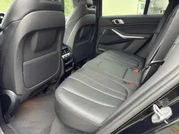 BMW X5 xDrive40d M Sport   AHK   Laser   Standhz.