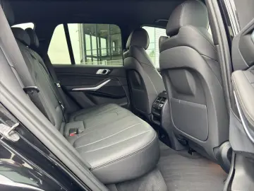 BMW X5 xDrive40d M Sport   AHK   Laser   Standhz.