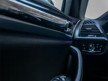 BMW G01 X3 2.0D    X-DRIVE    190cp    2020.02