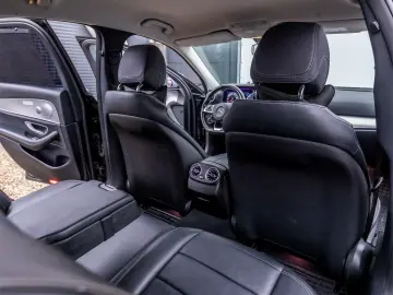 MERCEDES-BENZ E 220 D    4MATIC    194 cp    Avantgarde