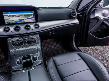 MERCEDES-BENZ E 220 D    4MATIC    194 cp    Avantgarde