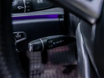 MERCEDES-BENZ E 220 D    4MATIC    194 cp    Avantgarde