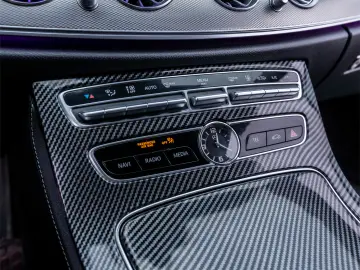 MERCEDES-BENZ E 220 D    4MATIC    194 cp    Avantgarde