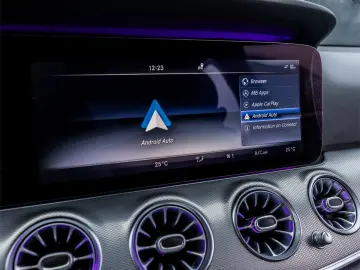 MERCEDES-BENZ E 220 D    4MATIC    194 cp    Avantgarde