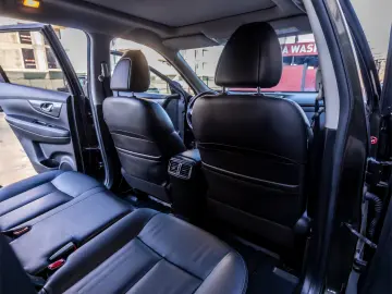 Nissan X-Trail Tekna Xtronic Automata 1.6 dCi 130cp