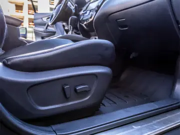 Nissan X-Trail Tekna Xtronic Automata 1.6 dCi 130cp