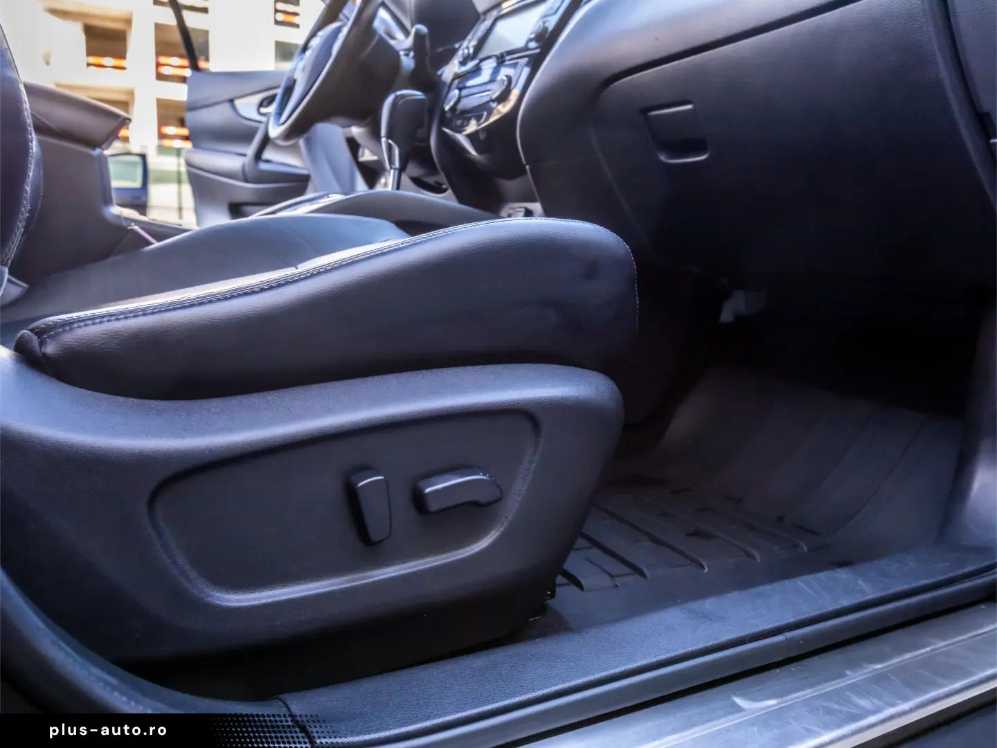 Nissan X-Trail Tekna Xtronic Automata 1.6 dCi 130cp