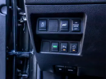 Nissan X-Trail Tekna Xtronic Automata 1.6 dCi 130cp