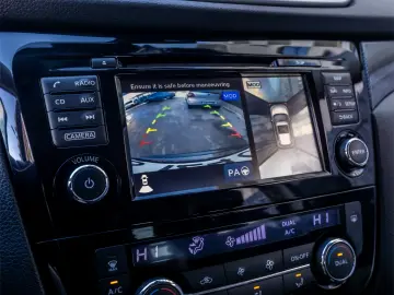 Nissan X-Trail Tekna Xtronic Automata 1.6 dCi 130cp