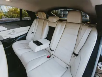 MERCEDES-BENZ GLE350e 4Matic