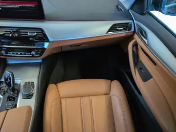 BMW 520d xD Laser DAPr HUD Standh 360